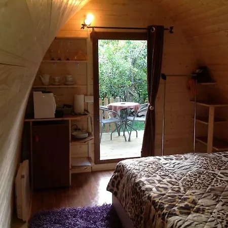 Bed & Breakfast Igloo Mobil *